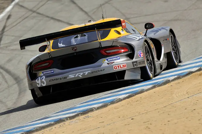 srt viper laguna seca