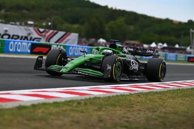stake f1 team kick sauber 2