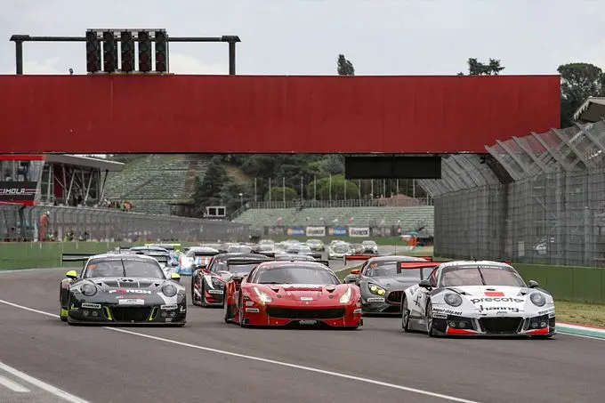 start part 1 hankook 12h imola