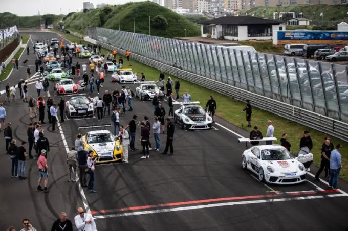 startgrid cpz d01def99 04a2 4e62 a550 0bcdb3f6cd49