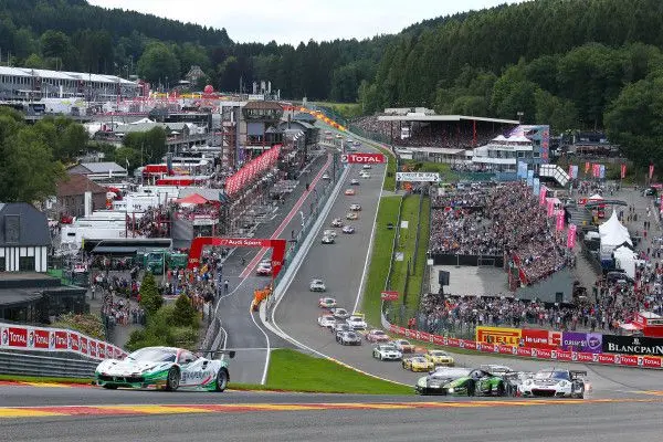 startveld door eau rouge