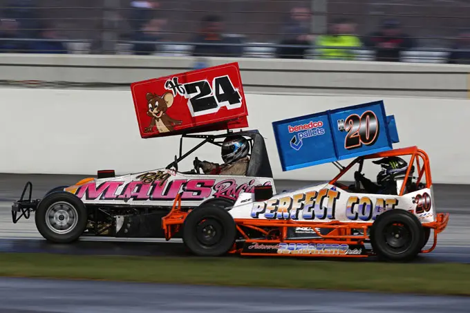 stockcarf2 rx680