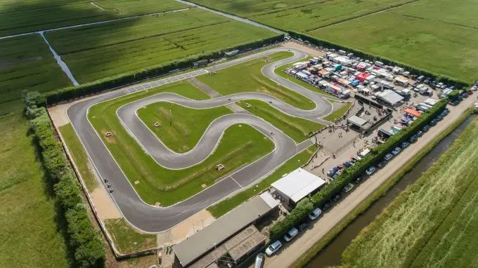 strijen kartbaan aerial