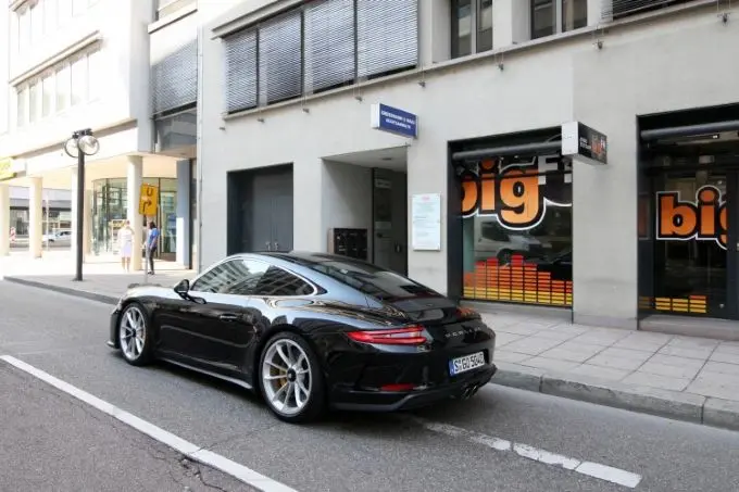 stuttgart meer dan porsche allyyn 1