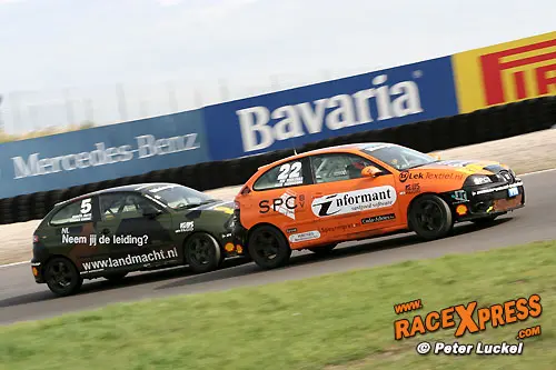 t seat r2
