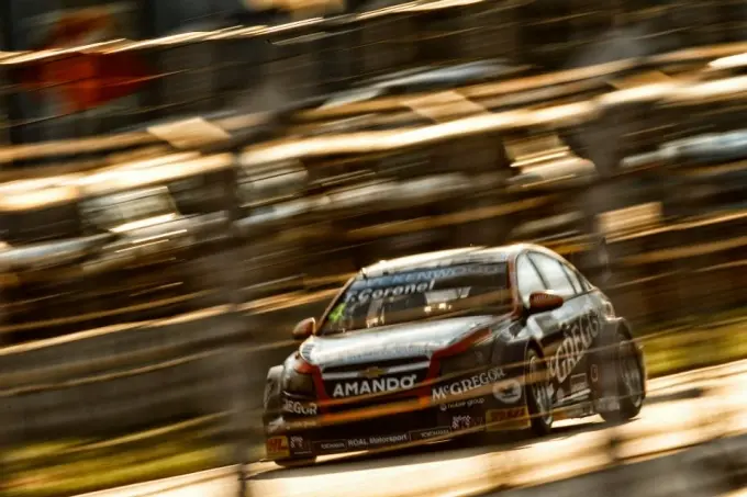 tcoronel wtcc goldenport park circuit