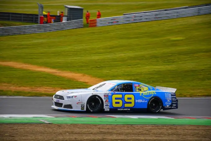 team bleekemolen 69 brands hatch