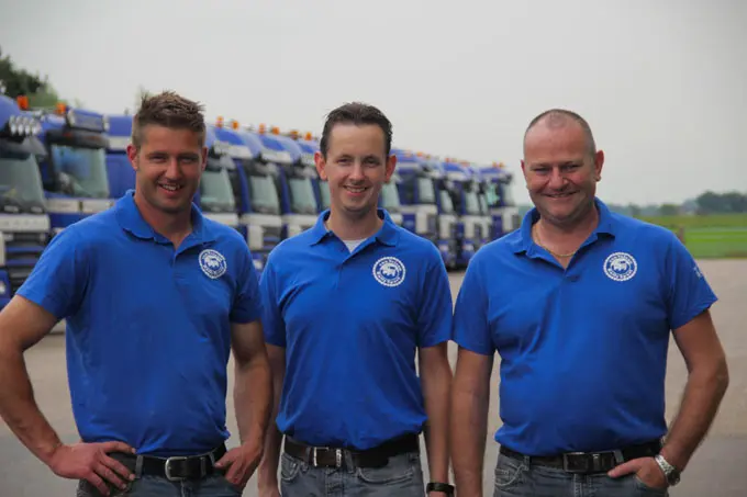 team van velsen rally sport naar rally dakar rx 680