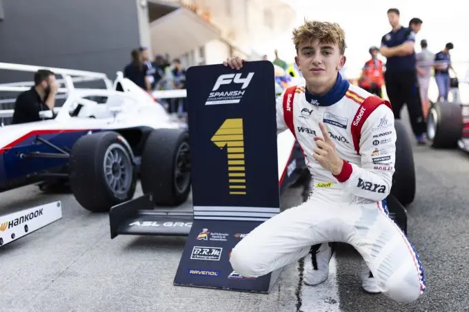 thomas strauven f4