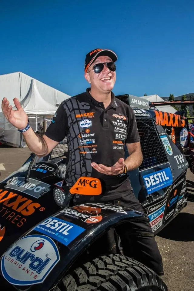 tim coronel dakar buggy