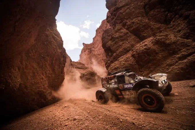 tim en tom coronel dakar