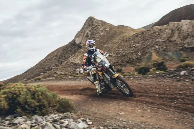 toby price dakar rally etappe 5