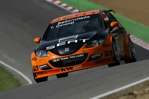 tom coronel met nieuwe seat team holland leon 2