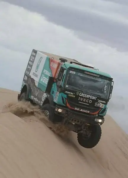 ton van genugten dakar rally