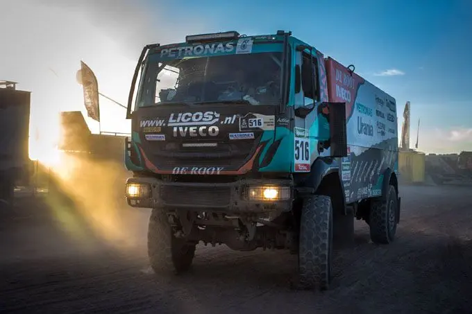 ton van genugten dakar rx 1