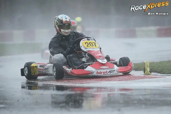 toon de winter knalt naar podium op kerpen rx680 c014632