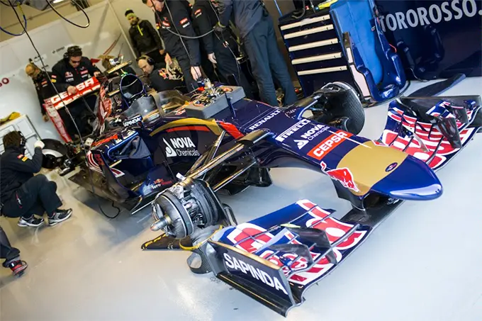 toro rosso str10 8