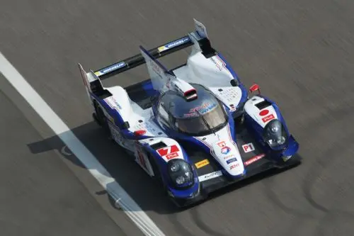 toyota ts030 hybrid nr7