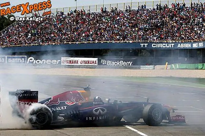 tt circuit assen redbull f1 david coulthard