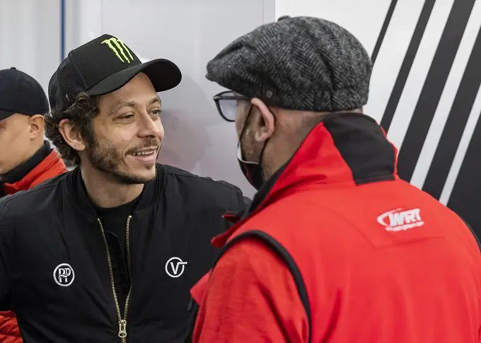 valentino rossi en vincent vosse team wrt