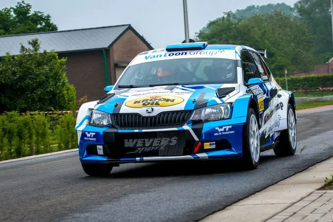 van loon wil scoren in ele rally