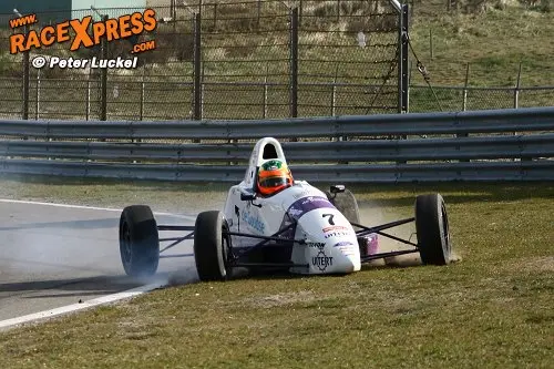 vanderlof race2 3875