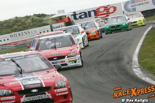 vd pas racing aan kop