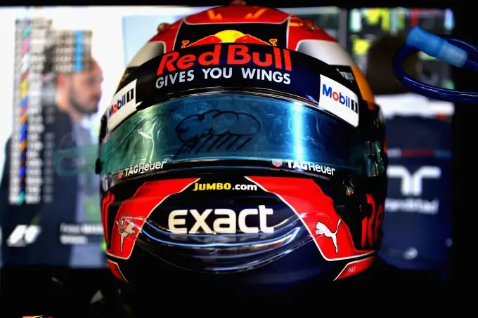 ver helmet japan
