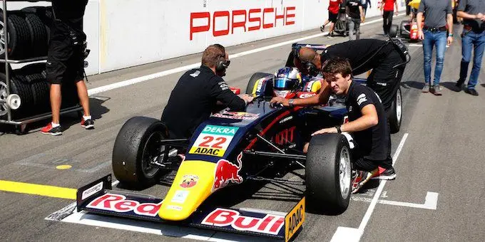 verschoor in red bull team