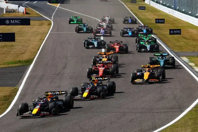 verstappen start japan
