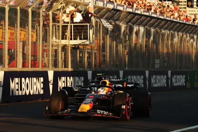 verstappen voor hamilton