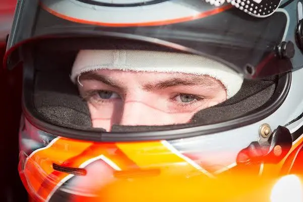 verstappenhelm rx600