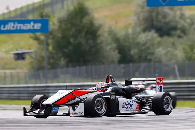 verstappenredbullring2