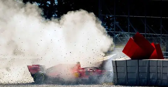 vettel crash 53532724 628434740921441 404832716693962752 n