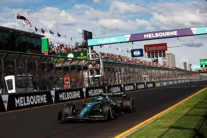 vettel start finish melbourne medium gp2203 142037 54i2610
