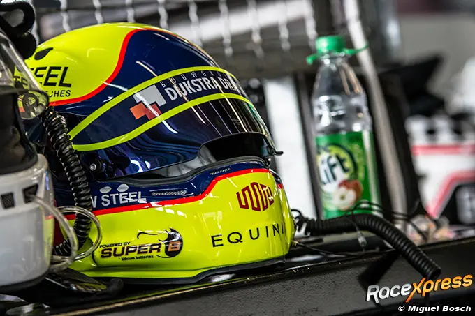 vln1 2015 tom coronel helm