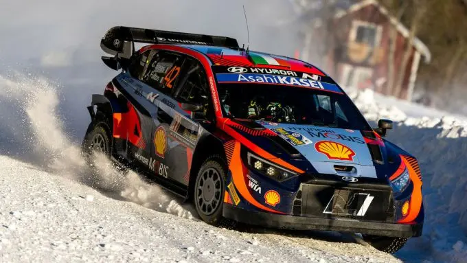 vrijdag craig breen hyundai sweden 02 cd54e frz 1400x788