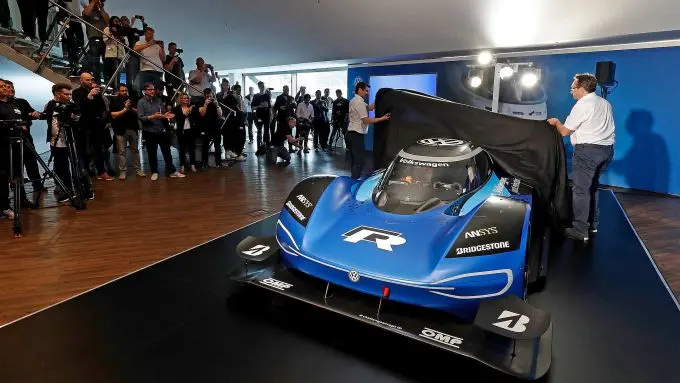 vw id r presentation nurburgring