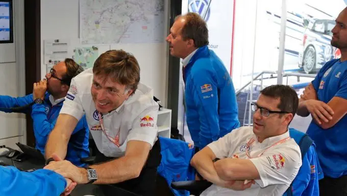 williams jost capito links willy rampf midden francois xavier demaison rechts vw motosport
