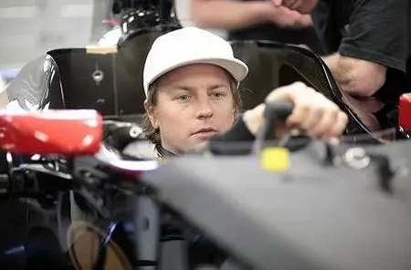 world champion formule 1 kimi raikkonen lotus renault rx 500