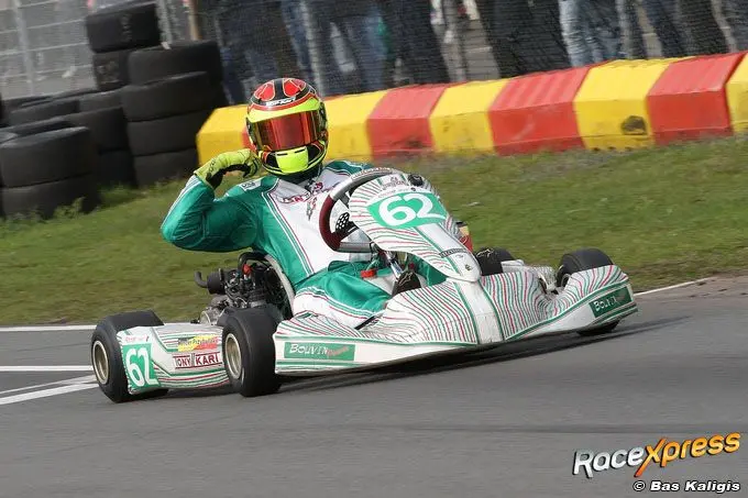 xander przybylak rx 680 toont spierballen a81f4255