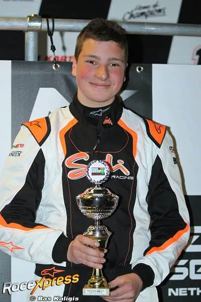 yentl van thielen podiumrx400 c018046