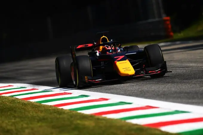 yuki tsunoda carlin c formula motorsport limited