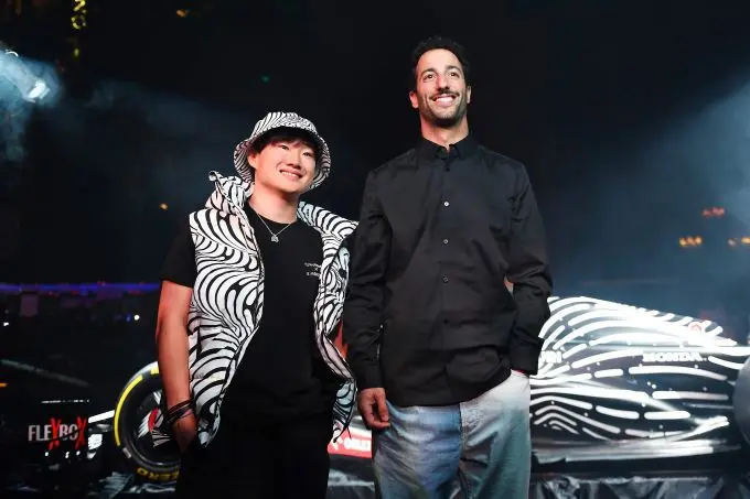 yuki tsunoda en daniel ricciardo si202311160448