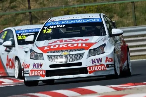 yvan muller hungaroring win