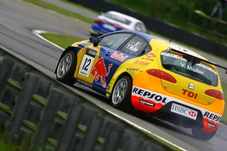 yvan muller win