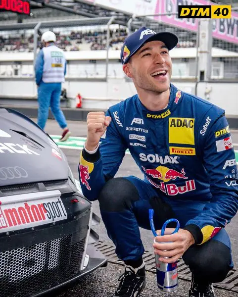 za pole voor kelvin van der linde 463963701 18464713156051709 5743780517043629291 n