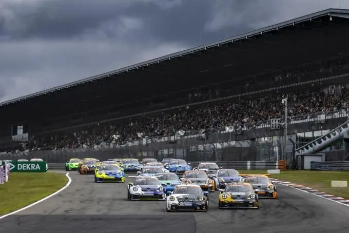 za porsche start