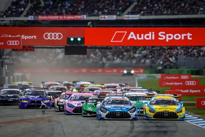 zat start hockenheim dtm822 100813325424233js tu