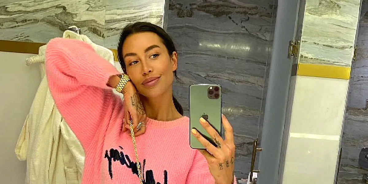 jaimie vaes uit de kleren in playboy mijlpaal voor mij